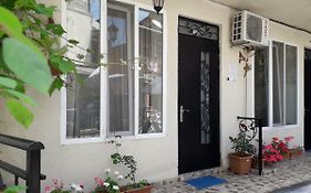Gtnl Aparthotel